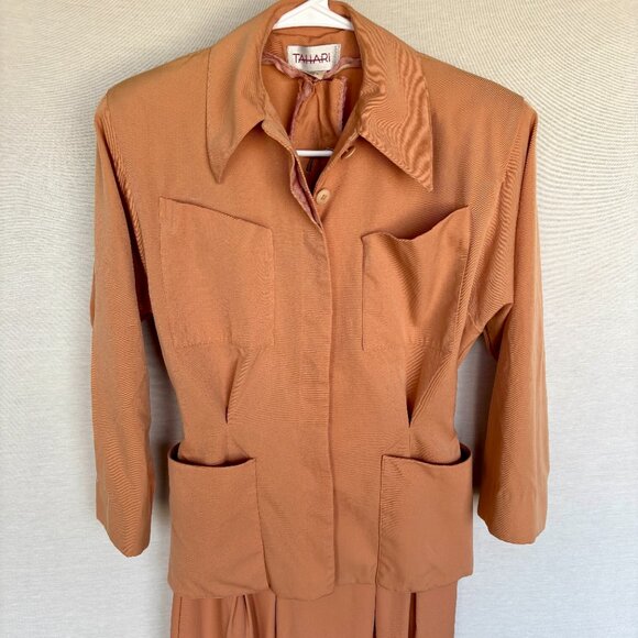 Vintage Women’s Tahari Skirt Suit Set in Terracotta Peach Size 6 - Picture 4 of 16